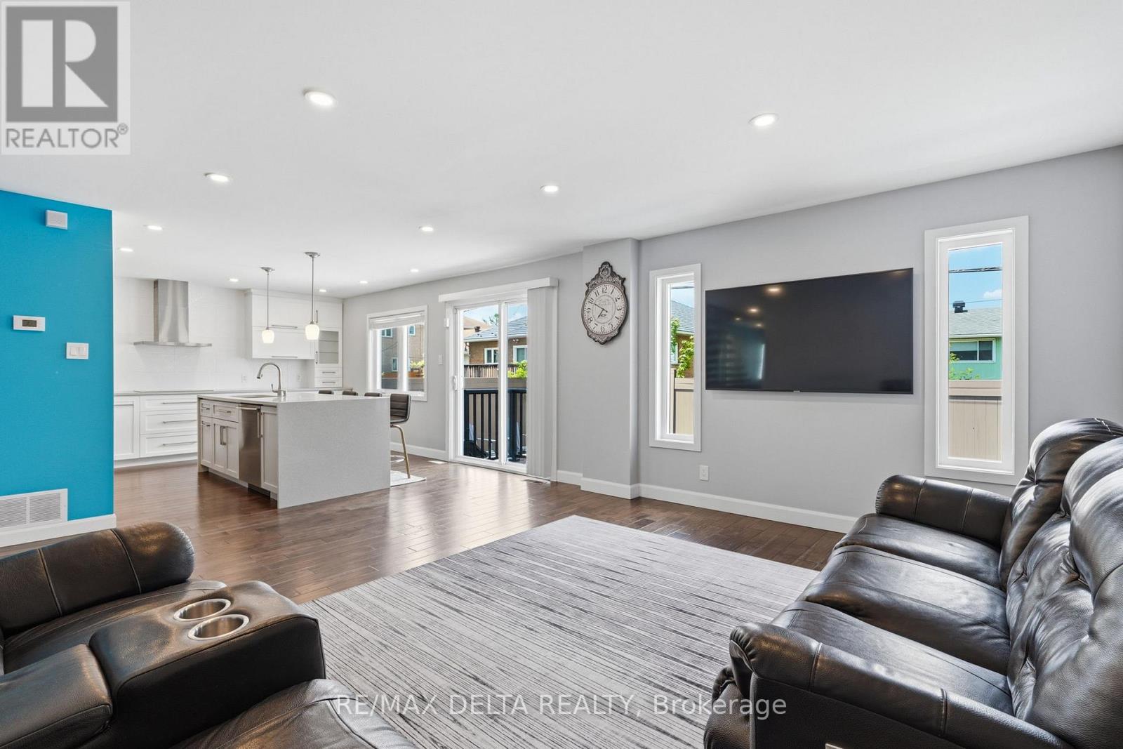 1791 QUEENSDALE AVENUE - 17