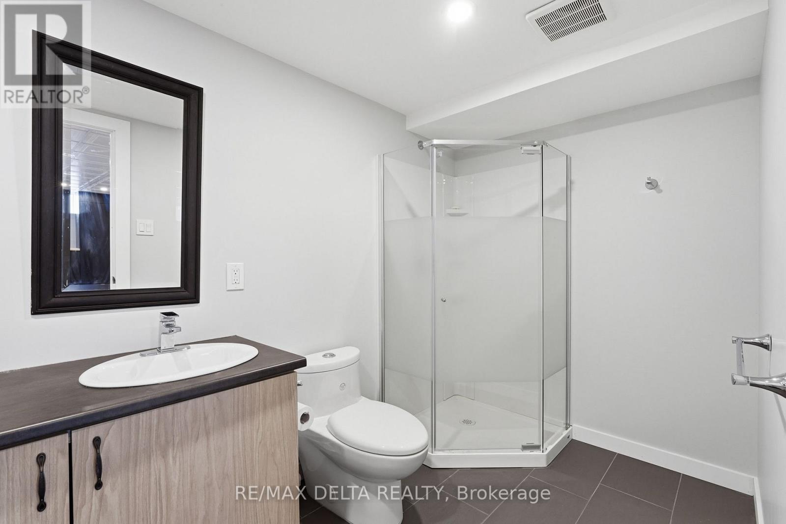 1791 QUEENSDALE AVENUE - 35