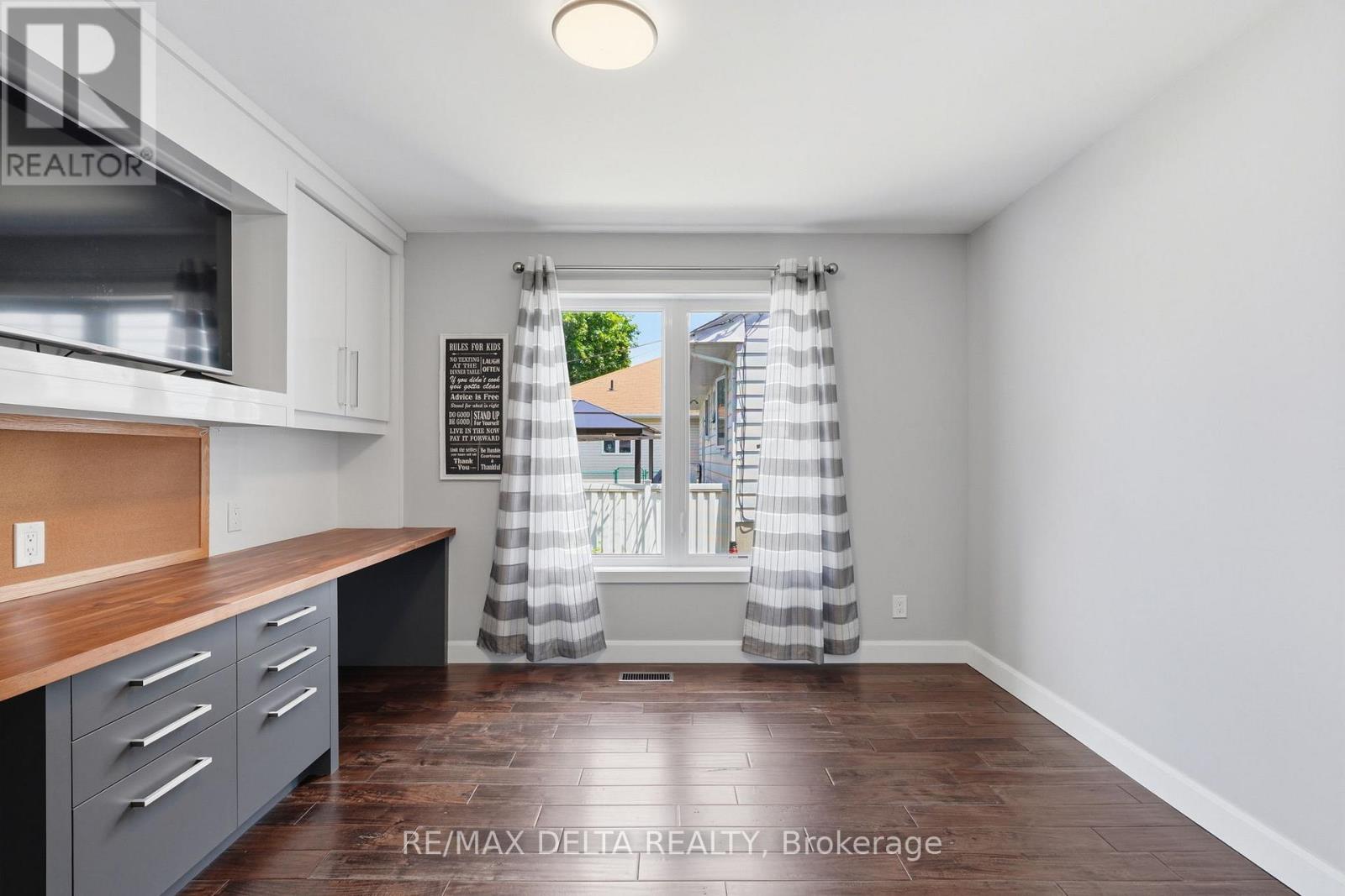 1791 QUEENSDALE AVENUE - 8
