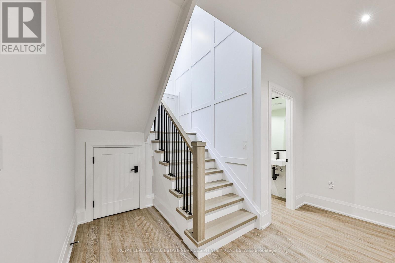 343 DOUGLAS AVENUE - 17