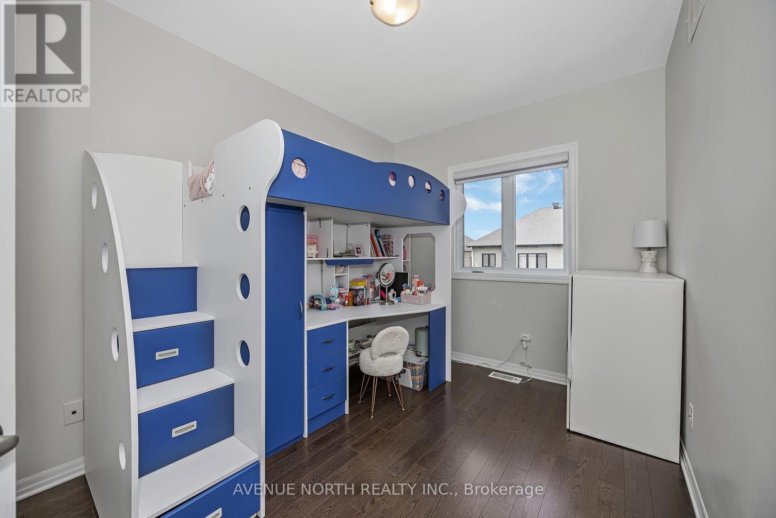 4 Bed, 4 Bath House for Sale in Ottawa – 323 LYSANDER PLACE, Ottawa – MLS# X13469938 - Image 28