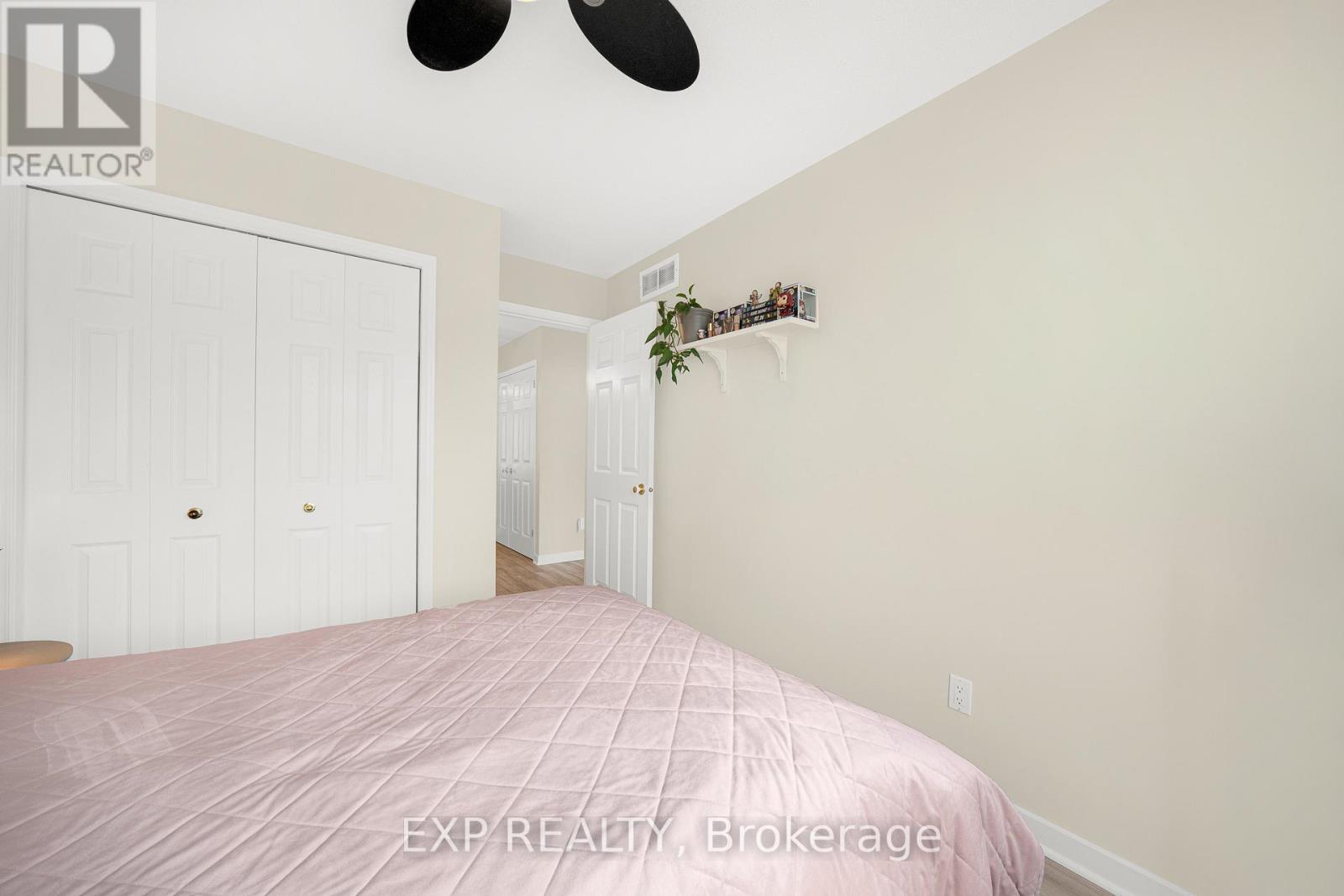 3 Bed, 3 Bath House for Sale in Ottawa – 51 PALMADEO DRIVE, Ottawa – MLS# X13469942 - Image 22