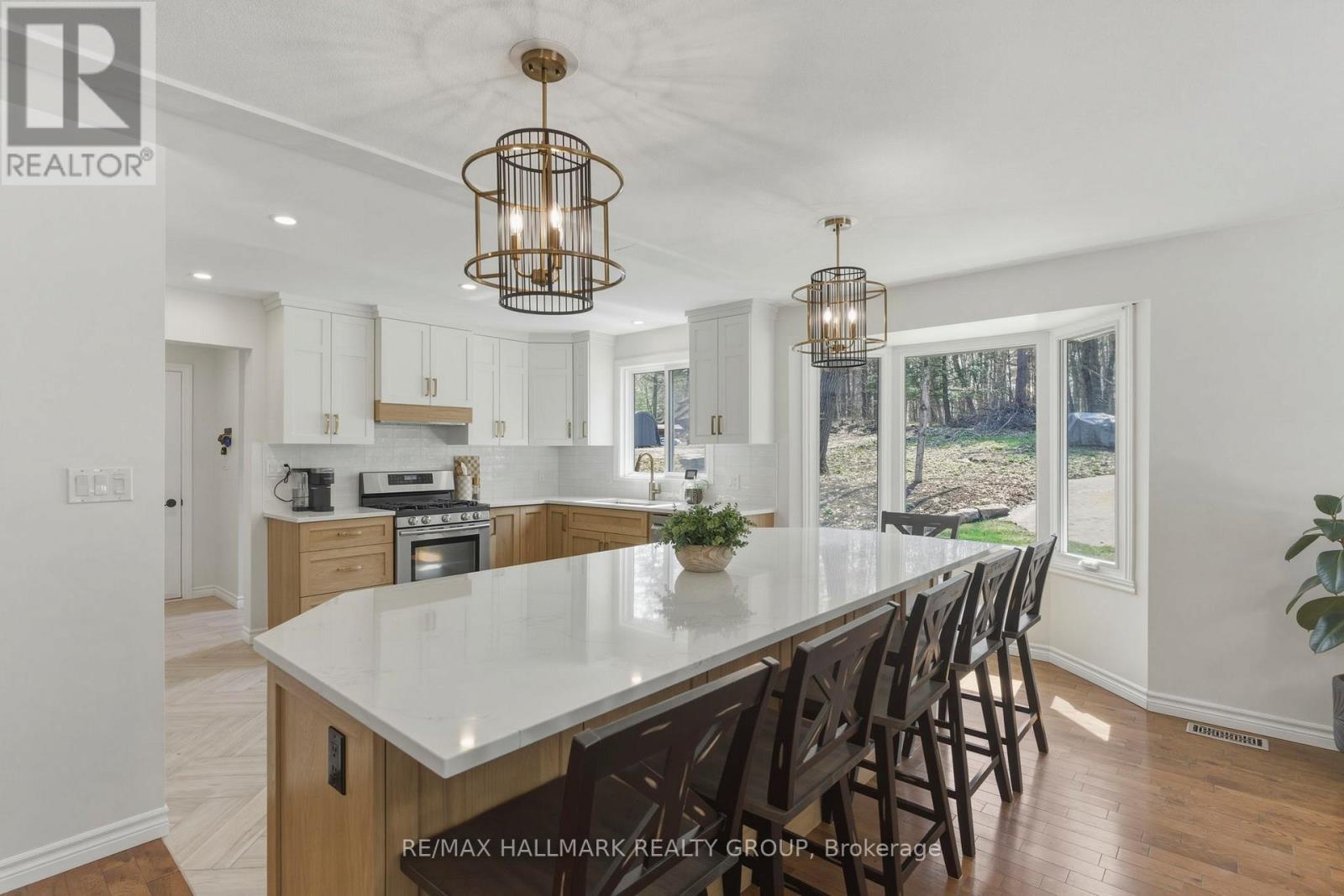 408 YOLE CRESCENT - 10