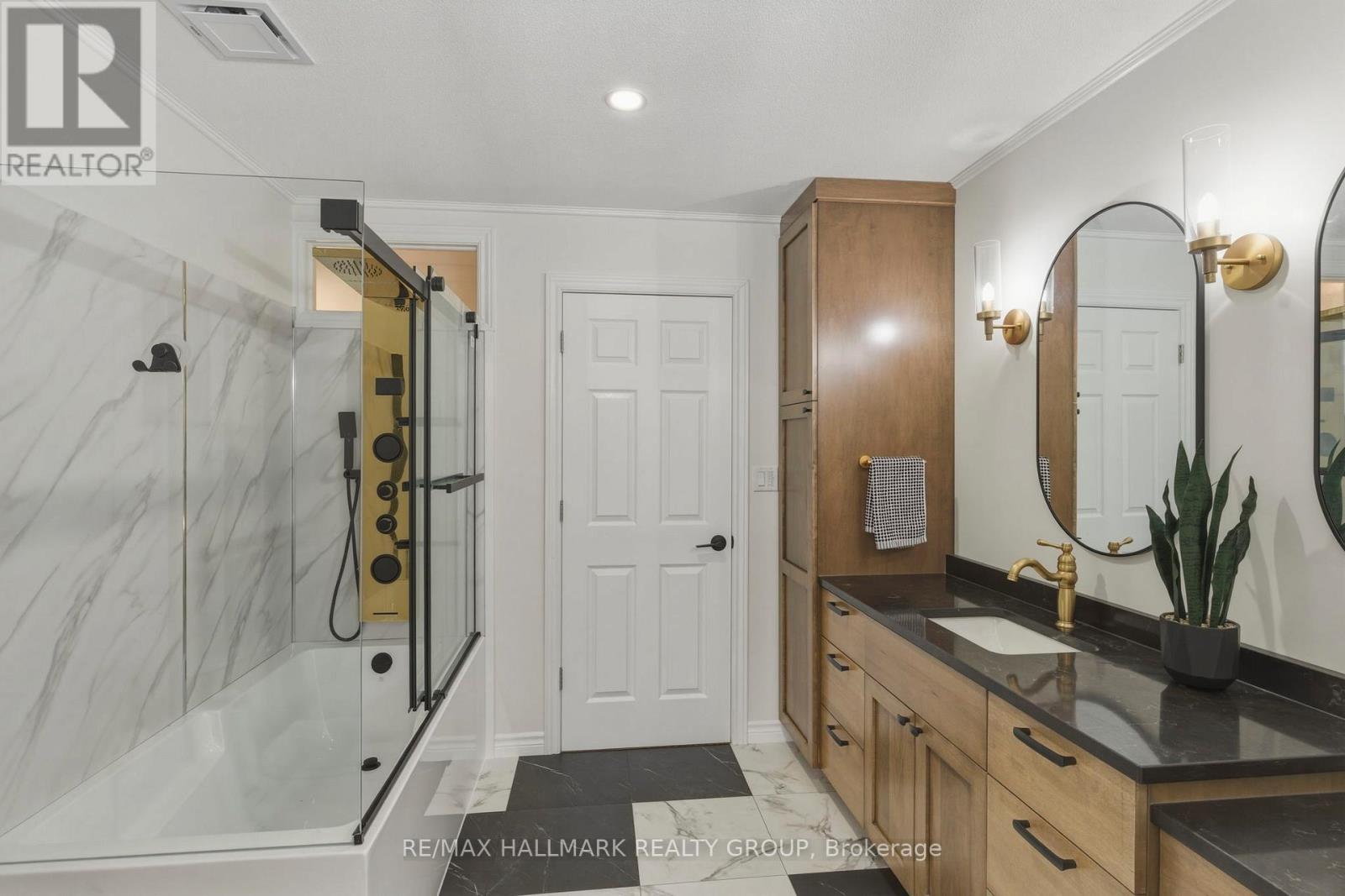 408 YOLE CRESCENT - 35