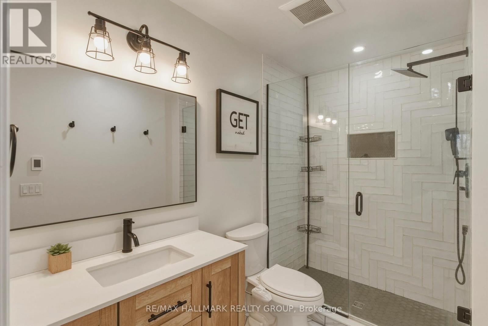 408 YOLE CRESCENT - 29
