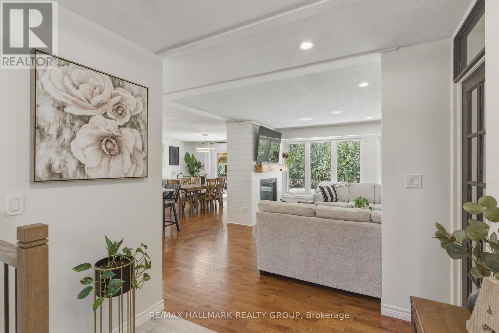 408 YOLE CRESCENT - 5