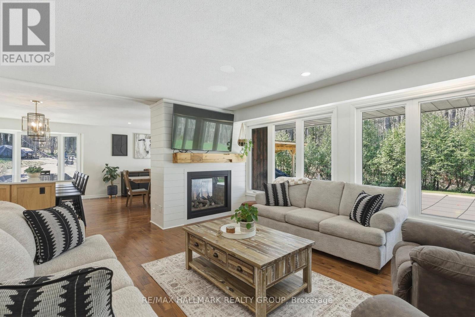 408 YOLE CRESCENT - 9