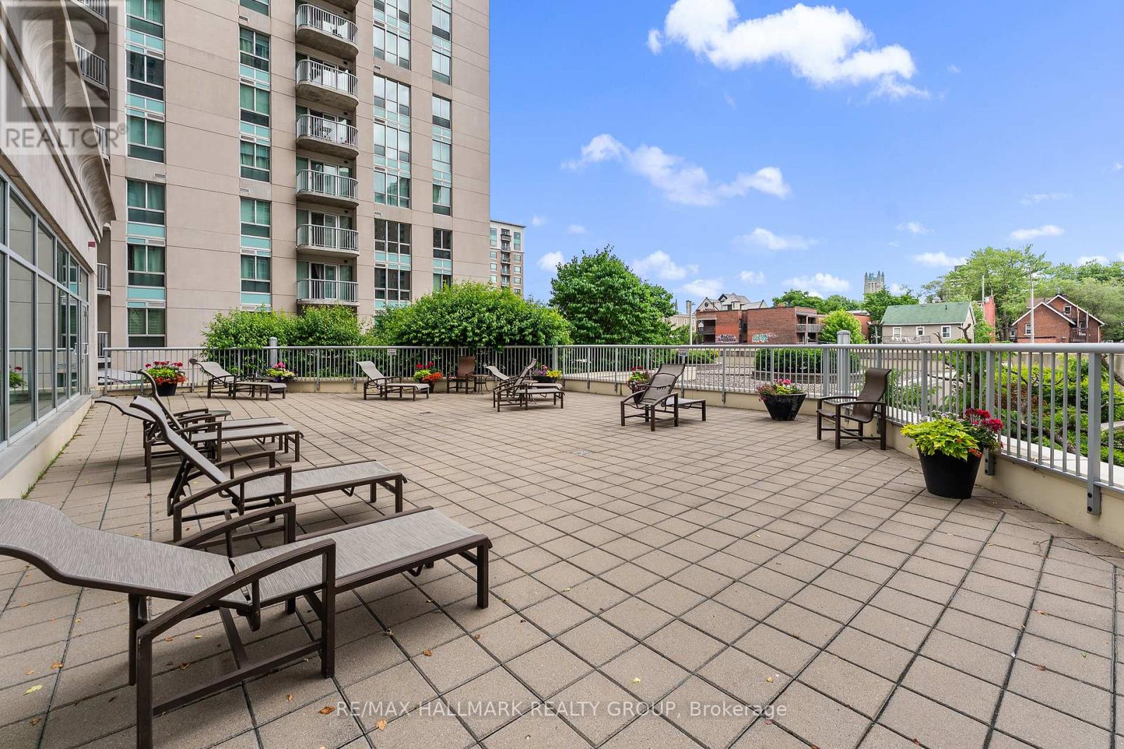 1 Bed, 1 Bath House for Sale in Ottawa – 1702 – 200 RIDEAU STREET, Ottawa – MLS# X13470002 - Image 35