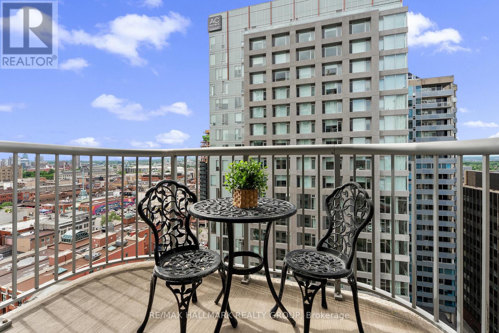 1 Bed, 1 Bath House for Sale in Ottawa – 1702 – 200 RIDEAU STREET, Ottawa – MLS# X13470002 - Image 27