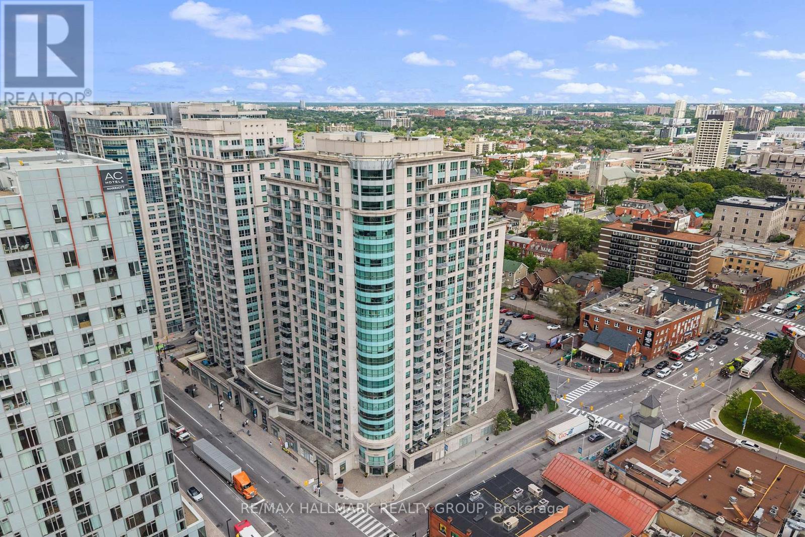 1 Bed, 1 Bath House for Sale in Ottawa – 1702 – 200 RIDEAU STREET, Ottawa – MLS# X13470002 - Image 42