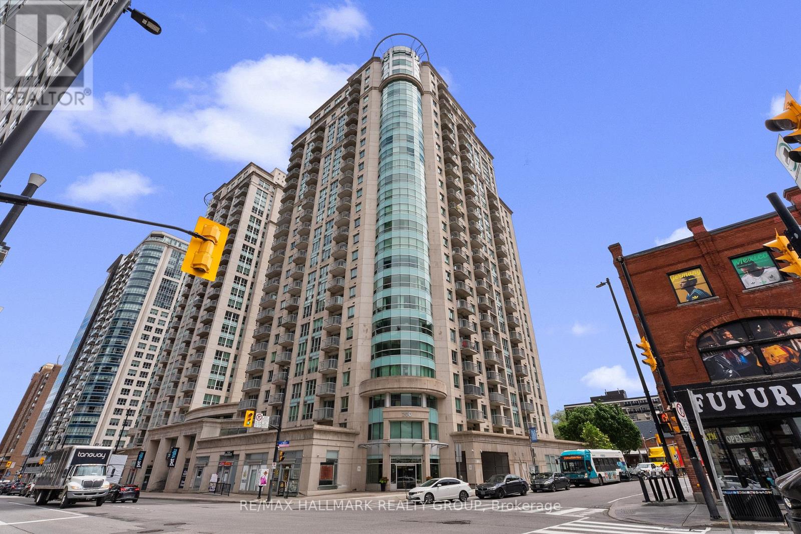 1 Bed, 1 Bath House for Sale in Ottawa – 1702 – 200 RIDEAU STREET, Ottawa – MLS# X13470002 - Image 46