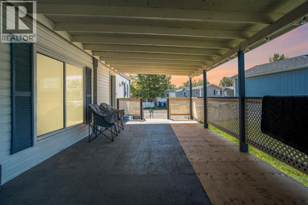 212 Greenwich Lane - photo 4