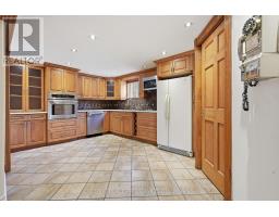 207 Christopher Drive, Cambridge, ON N1R4S6 Photo 37