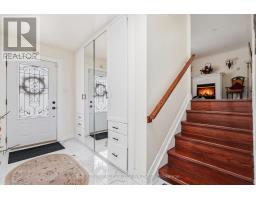 207 Christopher Drive, Cambridge, ON N1R4S6 Photo 11