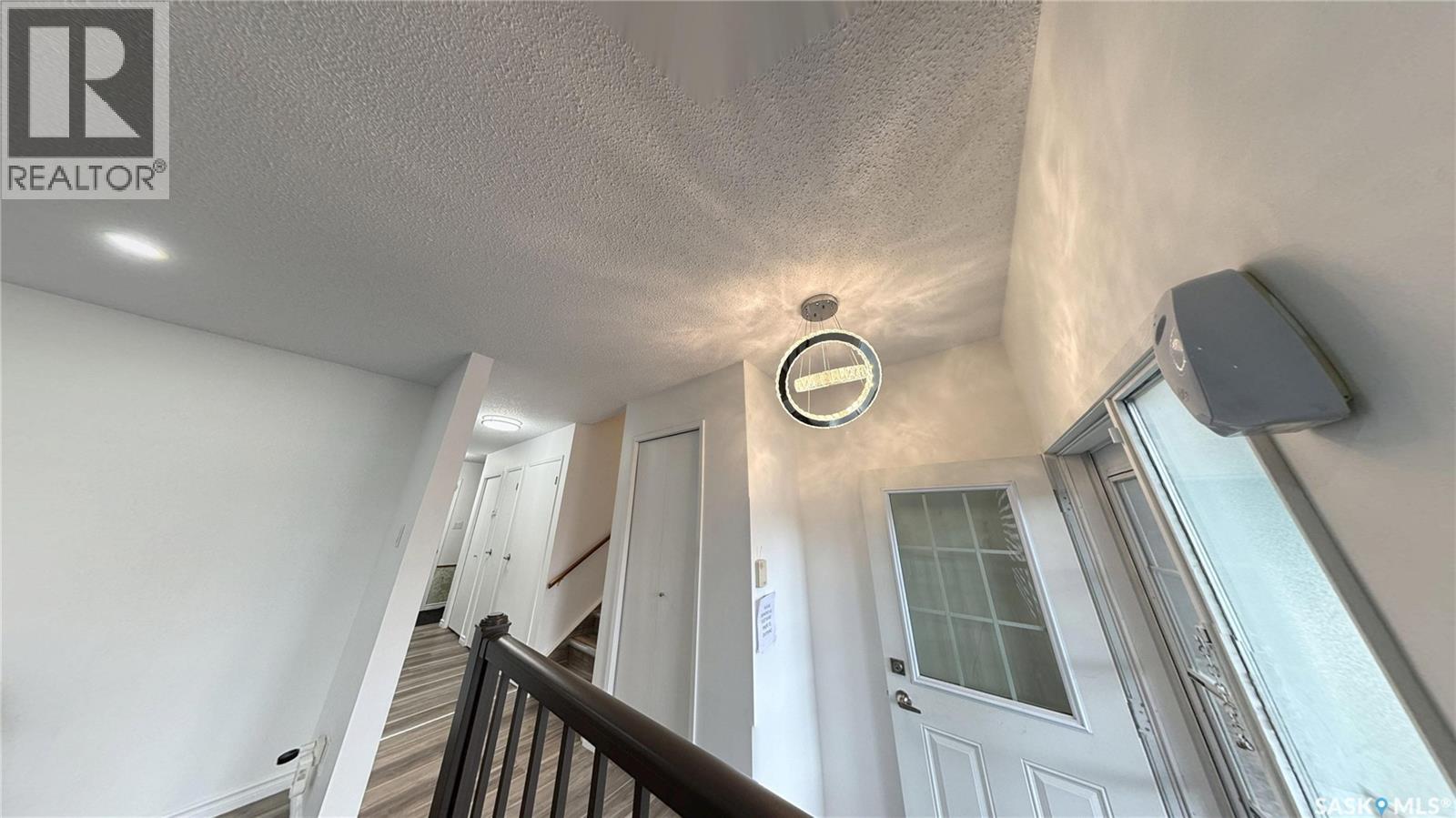 2 McDougall CRESCENT - photo 2
