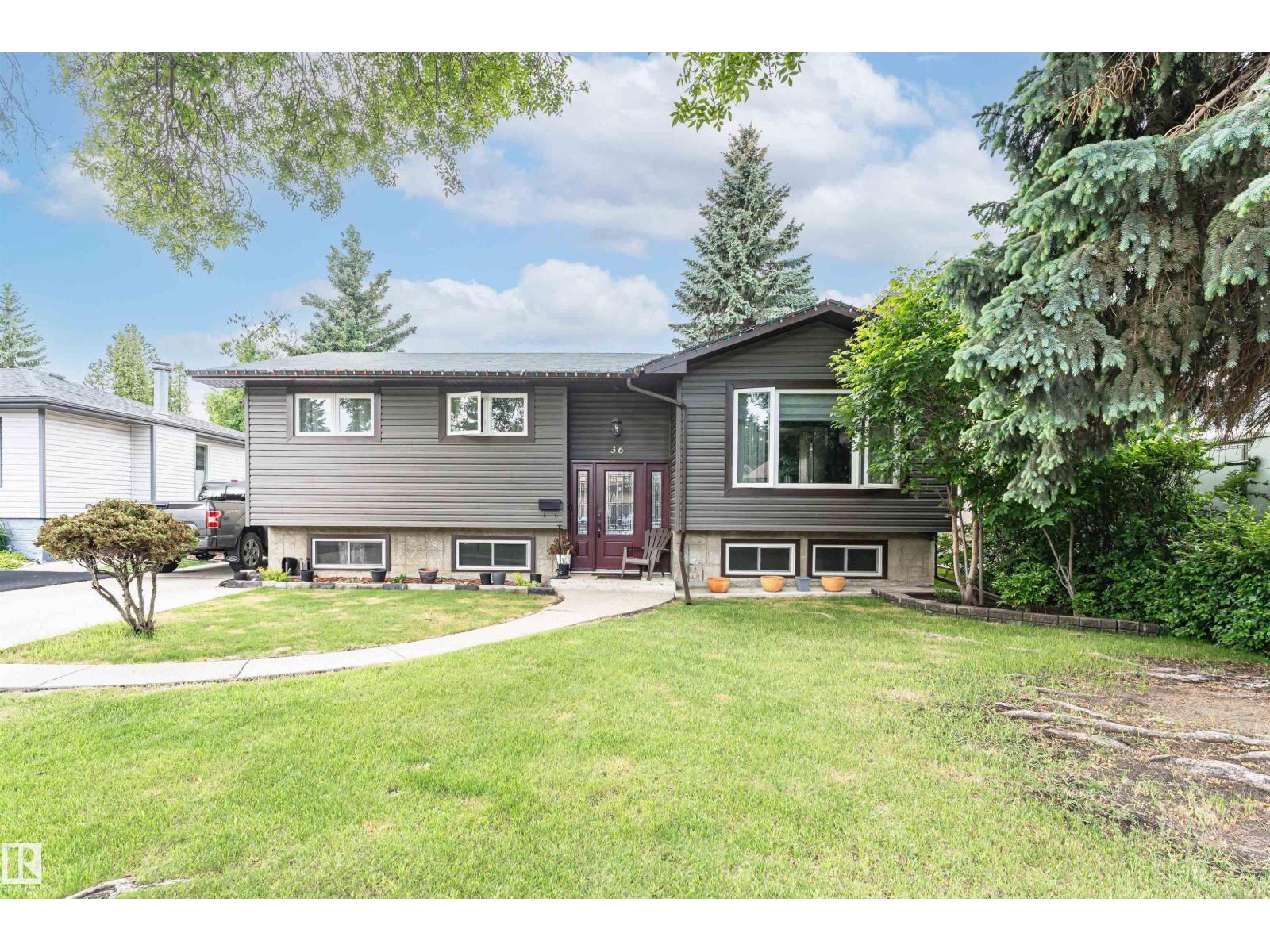 36 GREENWOOD WY, Sherwood Park, Alberta, T8A0J5