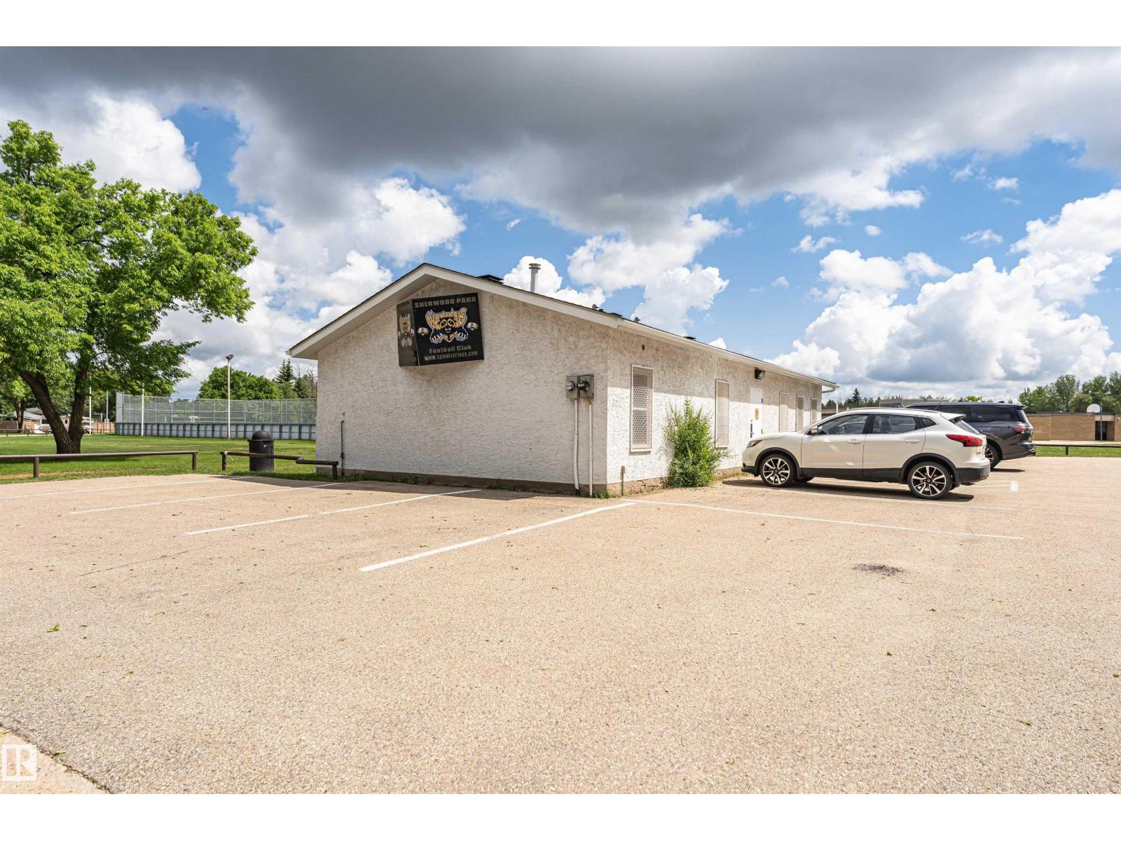 36 GREENWOOD WY - 51