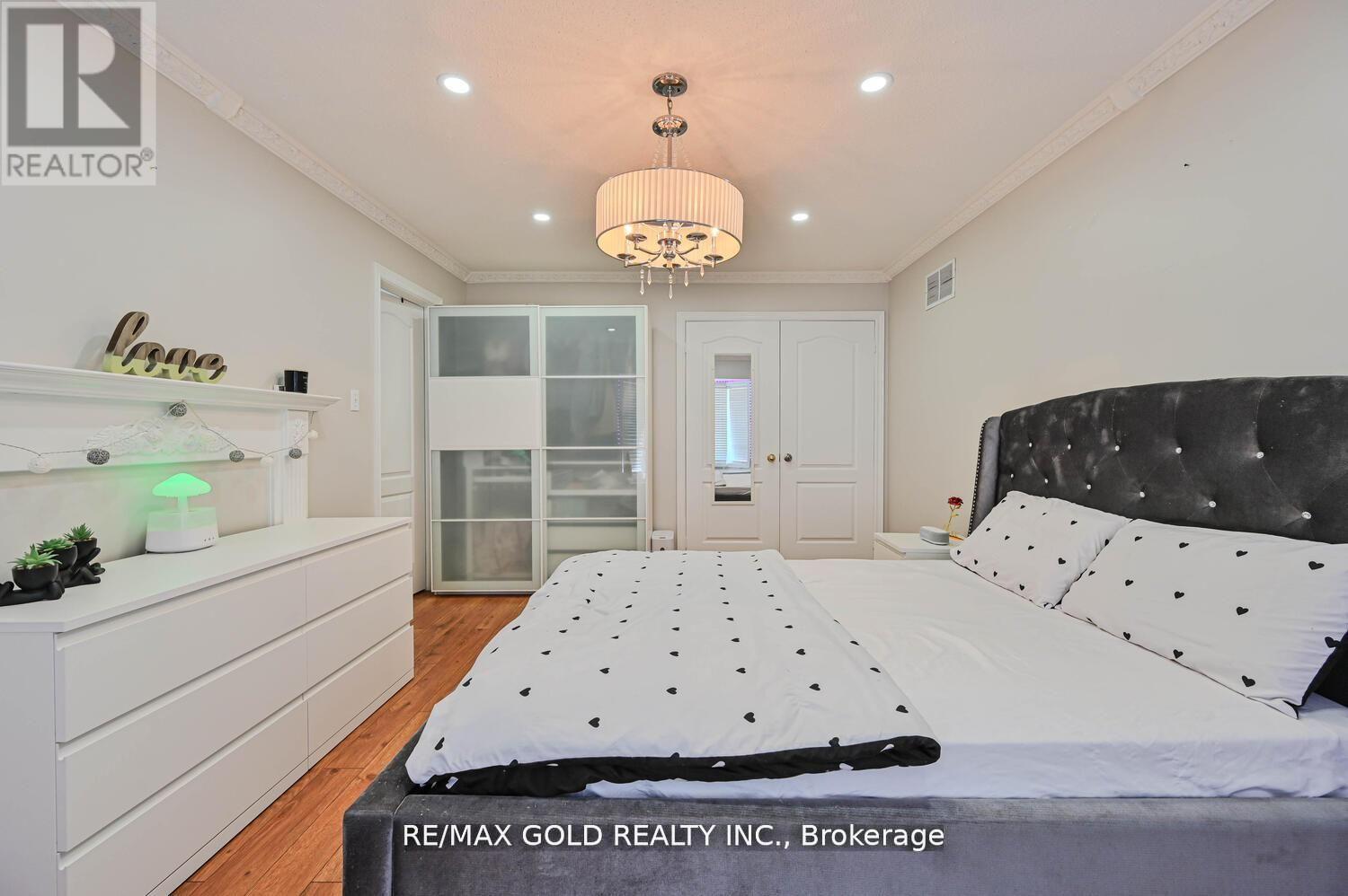 156 BARLEYFIELD ROAD - 19
