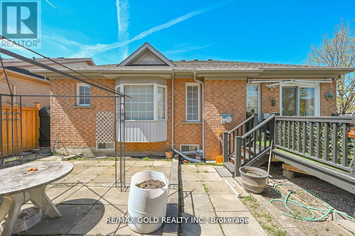 156 BARLEYFIELD ROAD - 44