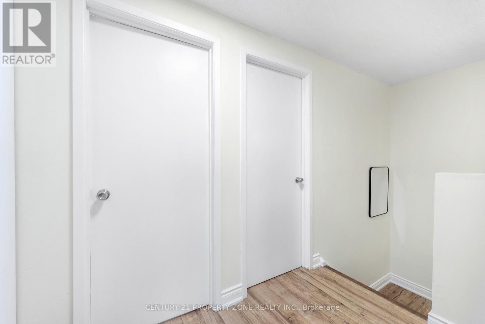 35 ASHTON CRESCENT - 25