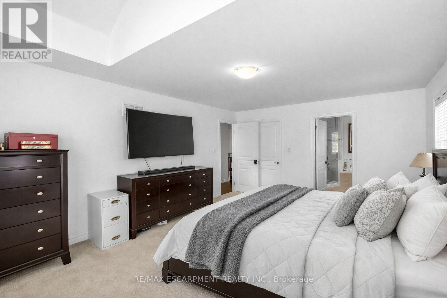 131 ROBERT SPECK PARKWAY - 24
