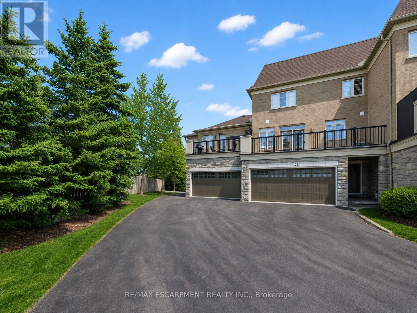 131 ROBERT SPECK PARKWAY - 33