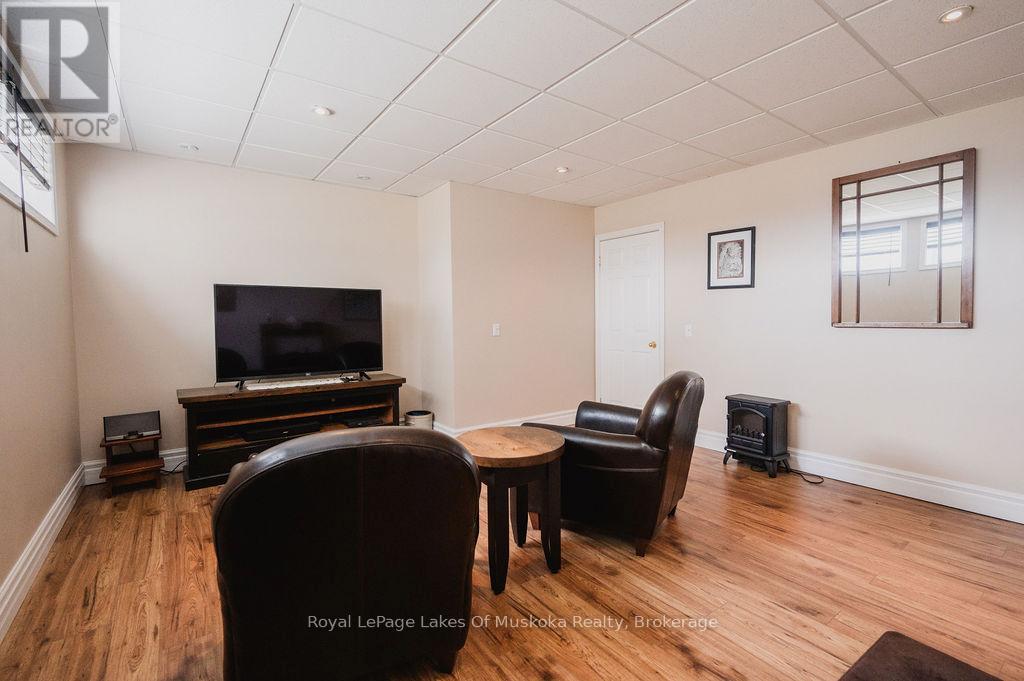 96 NORTH STREET - 23