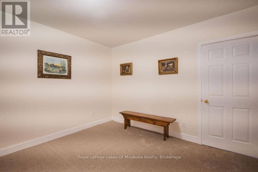 96 NORTH STREET - 25