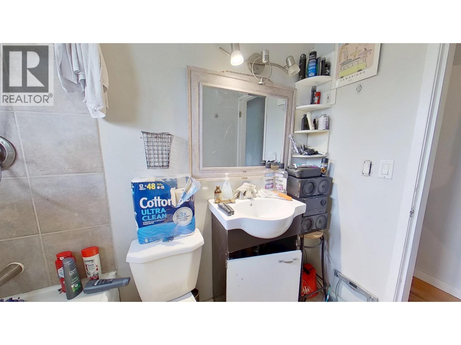 8408 94 AVENUE - 10
