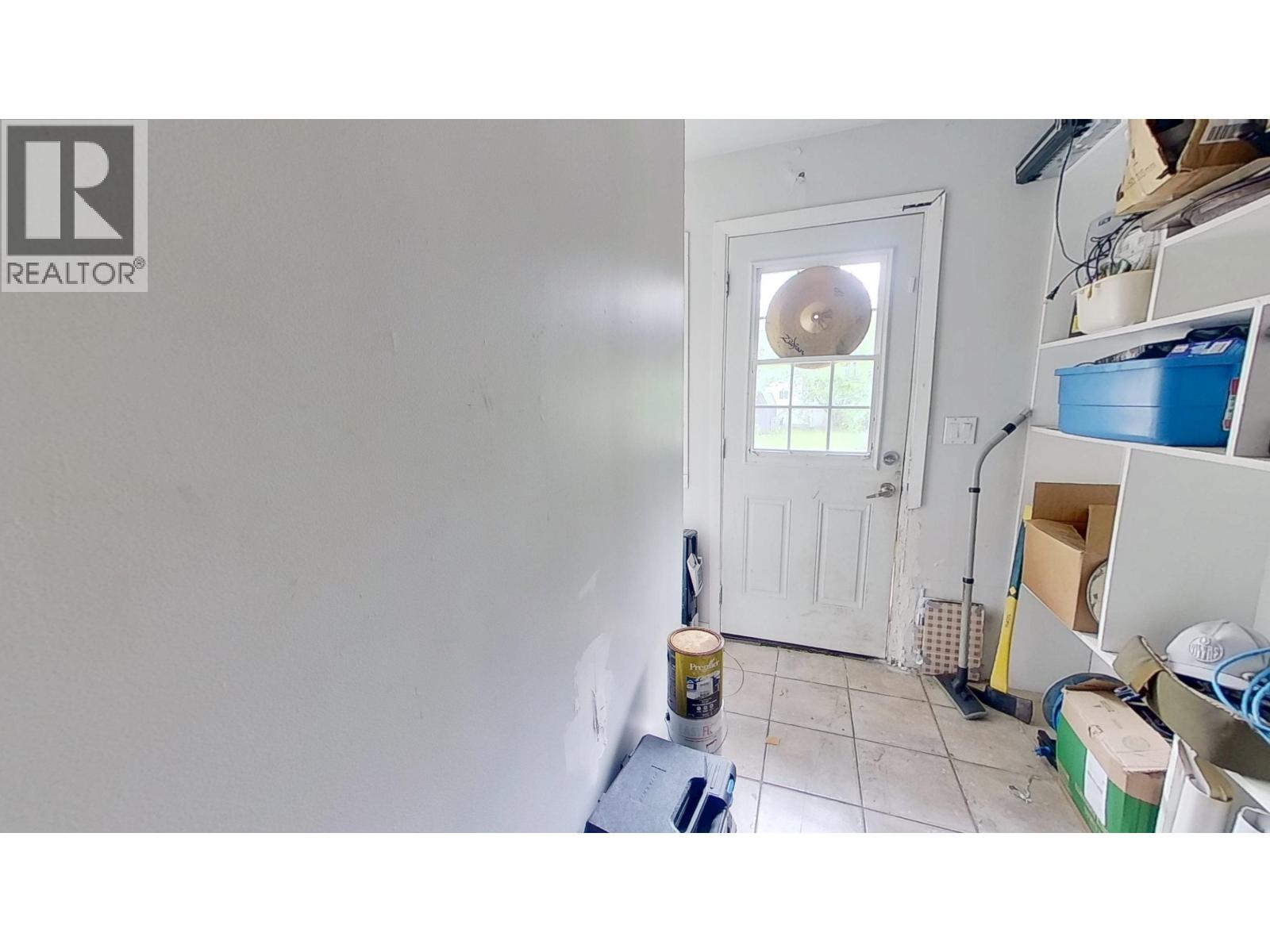 8408 94 AVENUE - 12