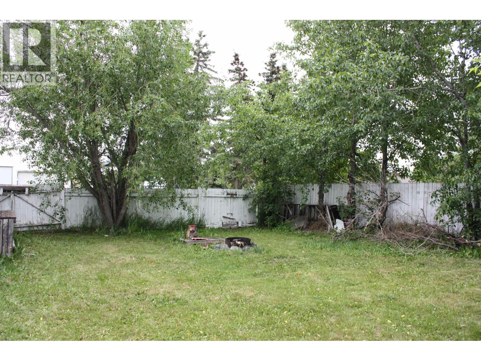 8408 94 AVENUE - 3