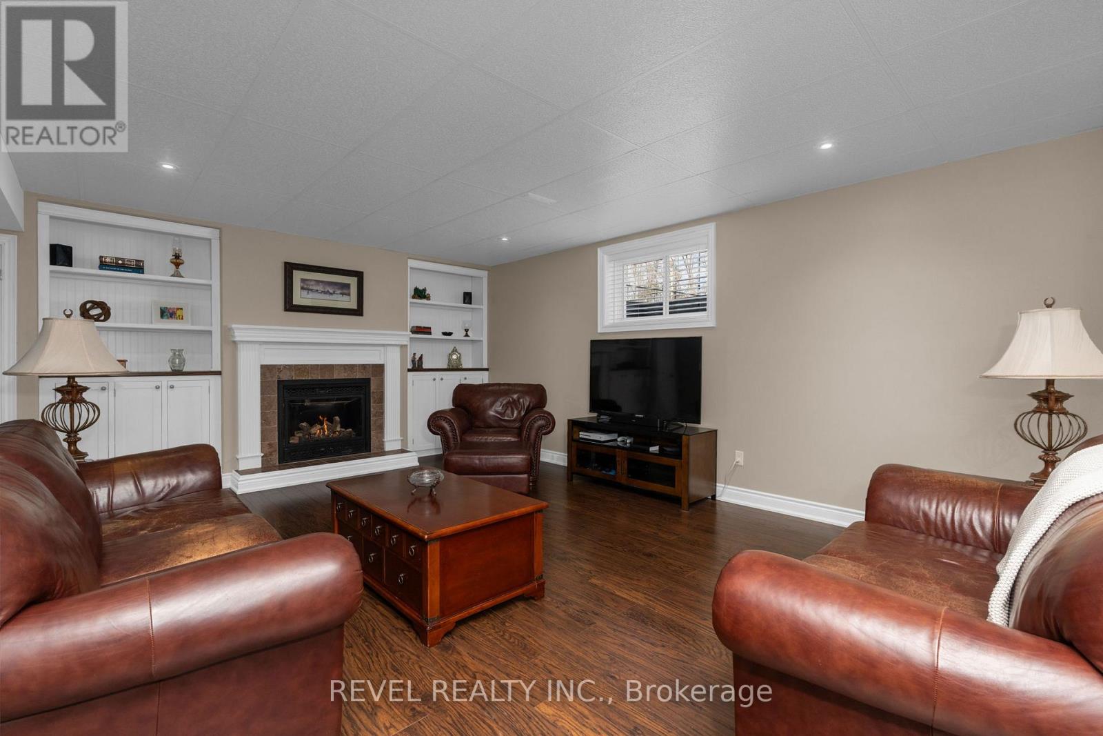 1962 ELANA DRIVE - 31