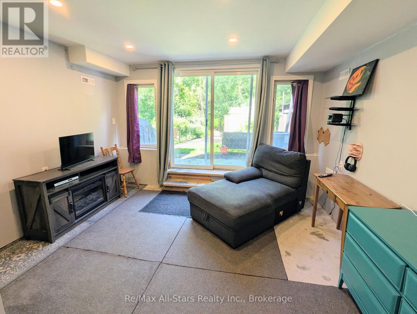 67 BROOKSIDE STREET - 16