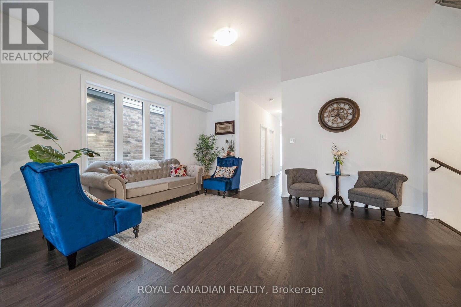 87 SOULES SQUARE - 10