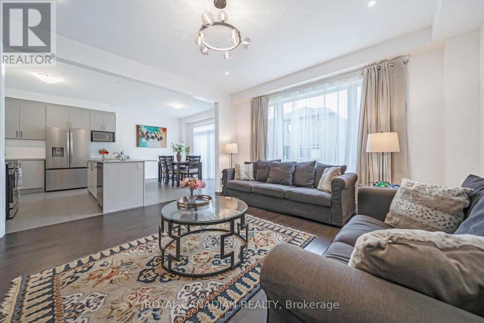 87 SOULES SQUARE - 16