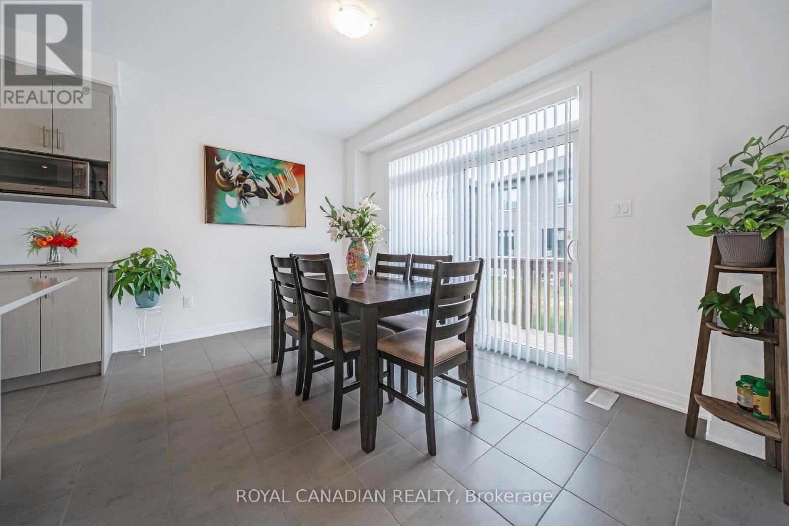 87 SOULES SQUARE - 18