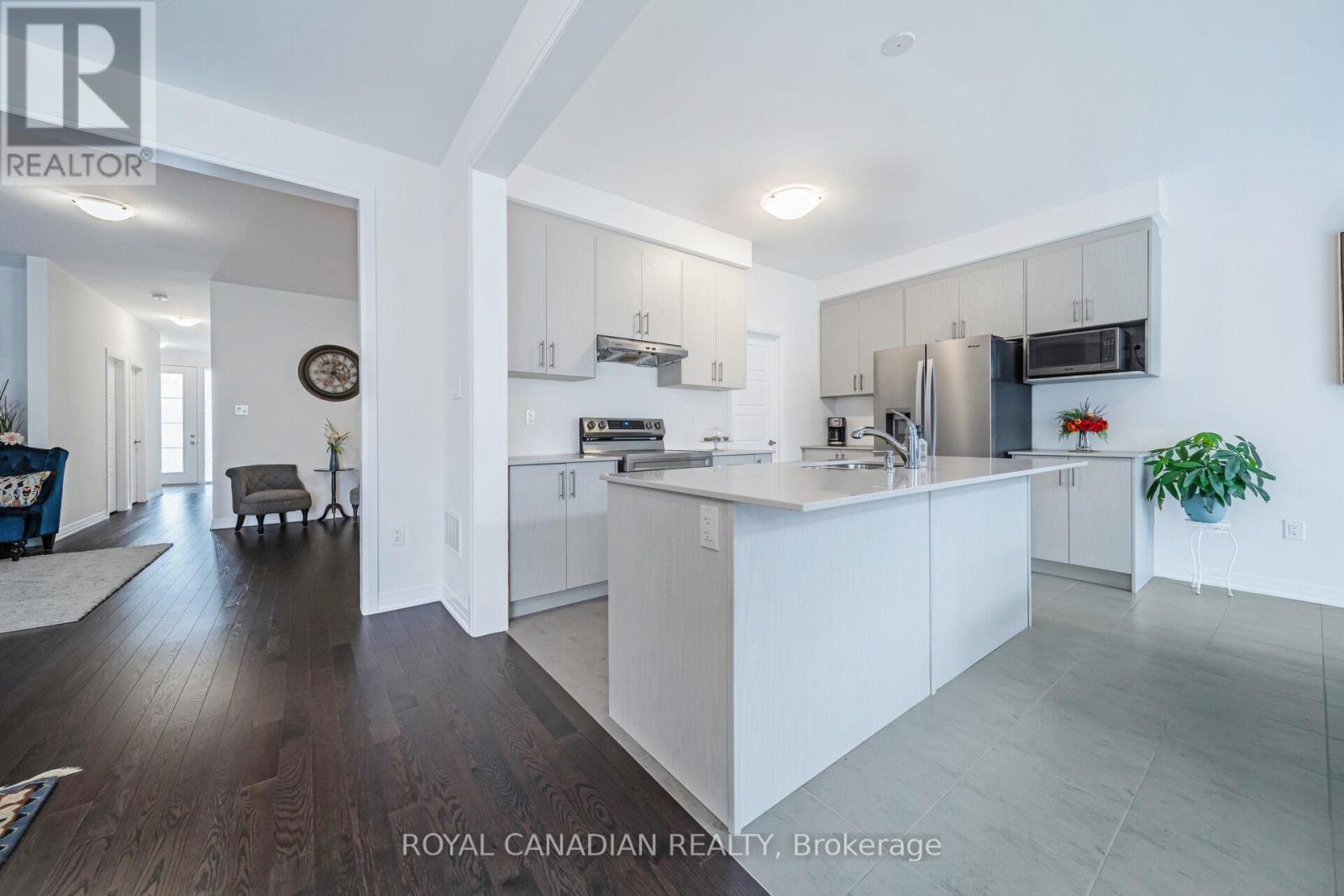 87 SOULES SQUARE - 20