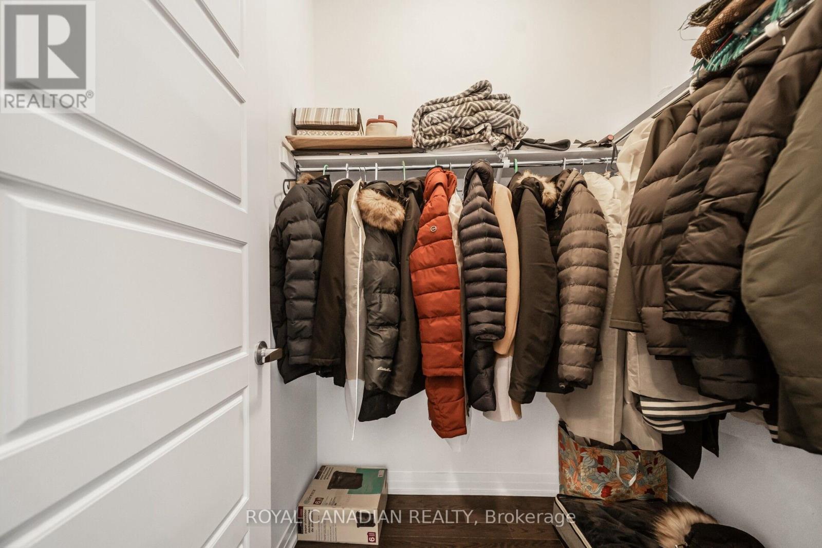 87 SOULES SQUARE - 26