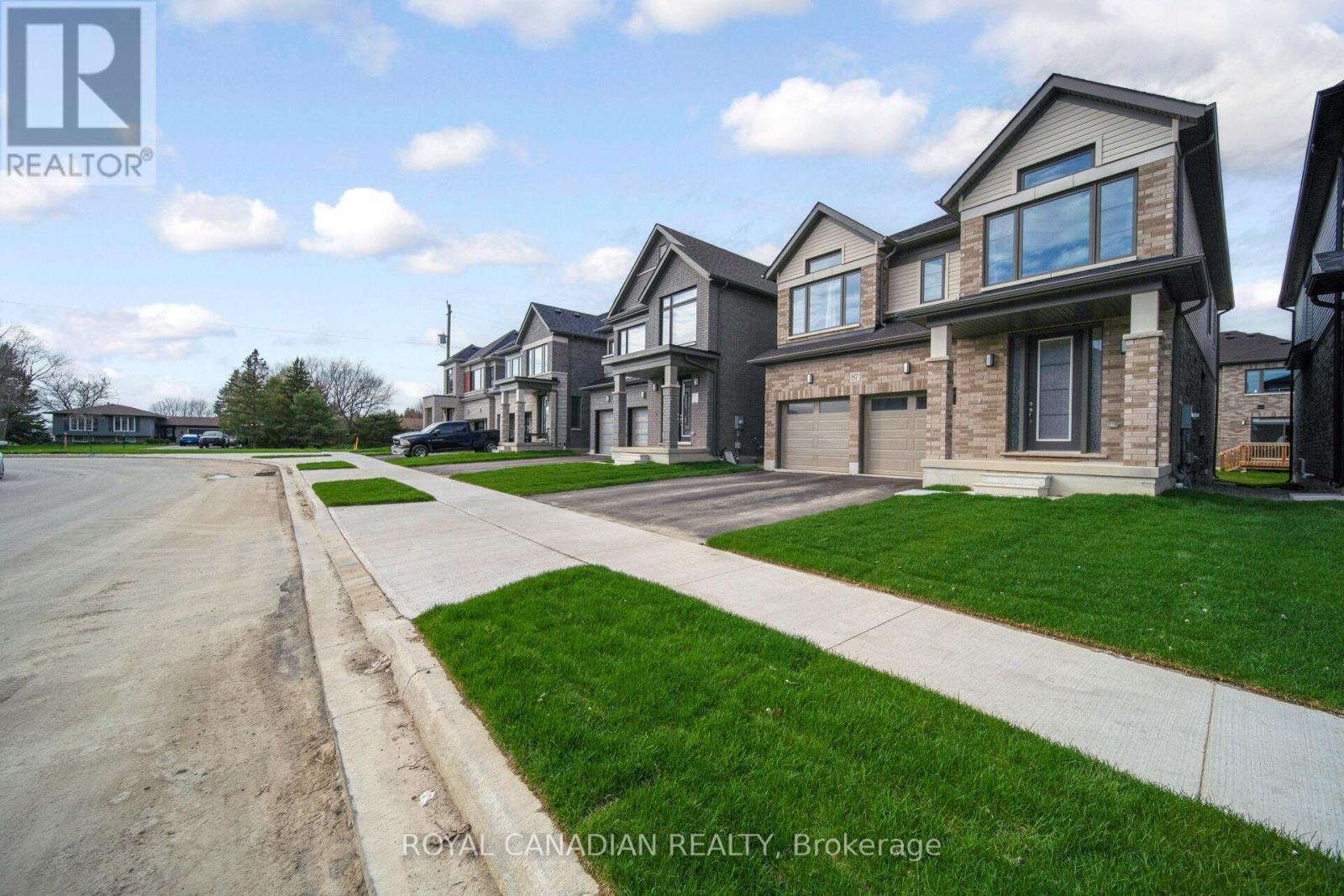 87 SOULES SQUARE - 3