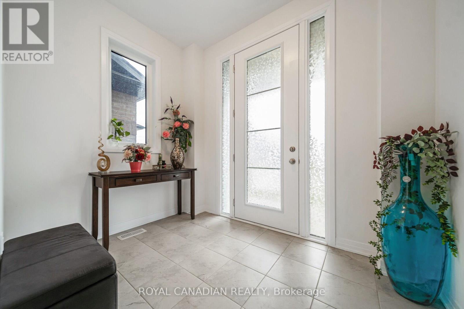 87 SOULES SQUARE - 5