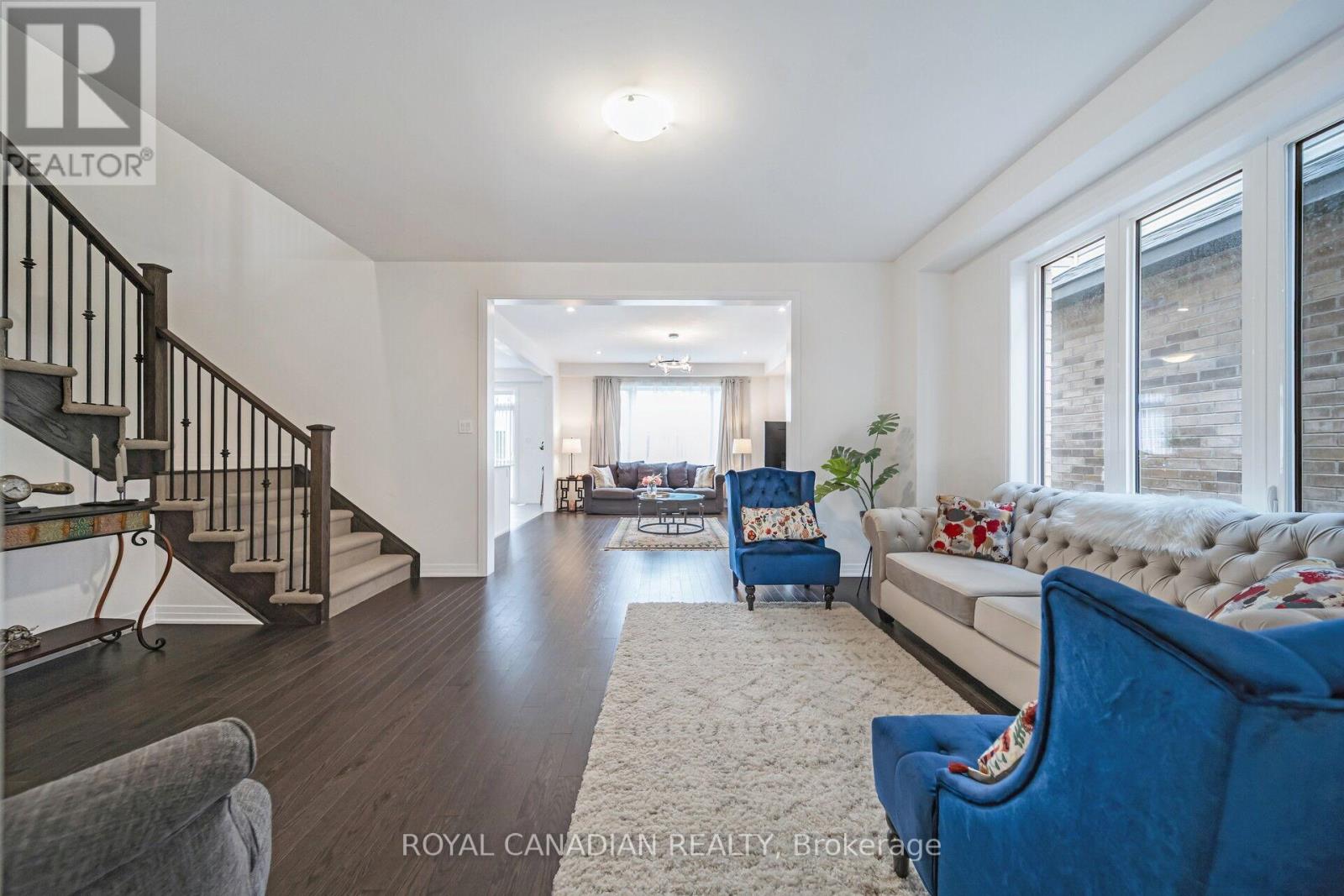 87 SOULES SQUARE - 7