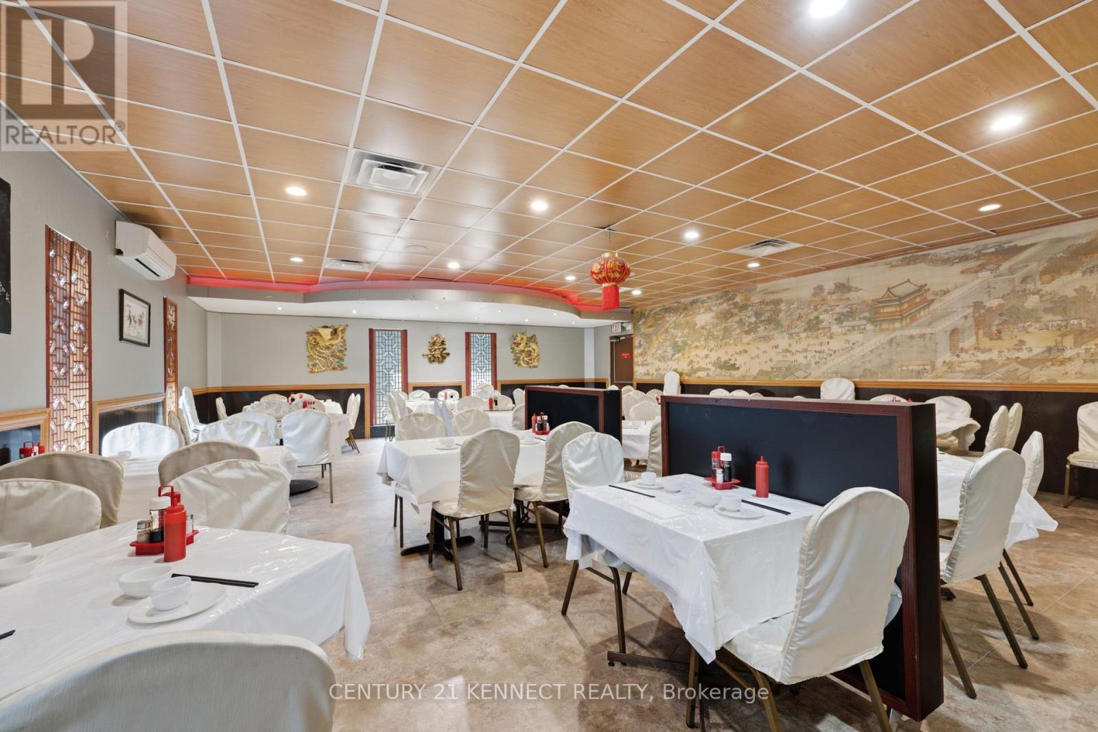 Business for Sale in Ottawa – 1499 MERIVALE ROAD, Ottawa – MLS# X13469996 - Image 7