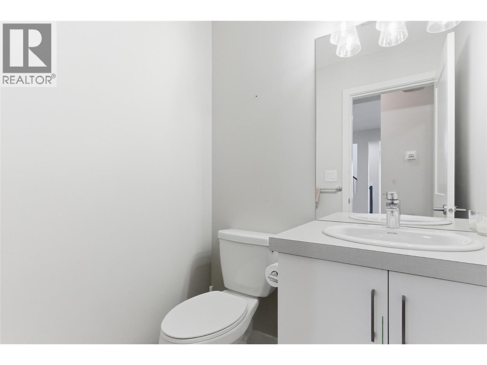 #105 2045 STAGECOACH Drive - 20