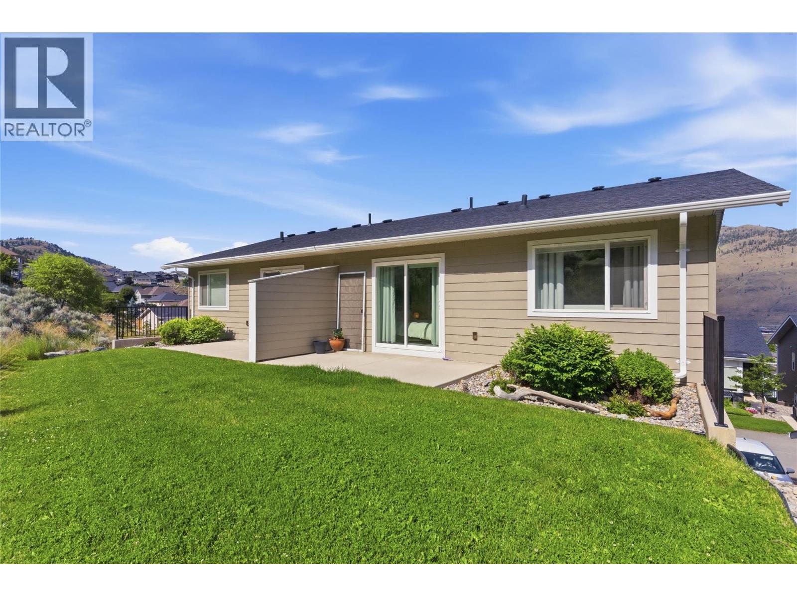 #105 2045 STAGECOACH Drive - 26