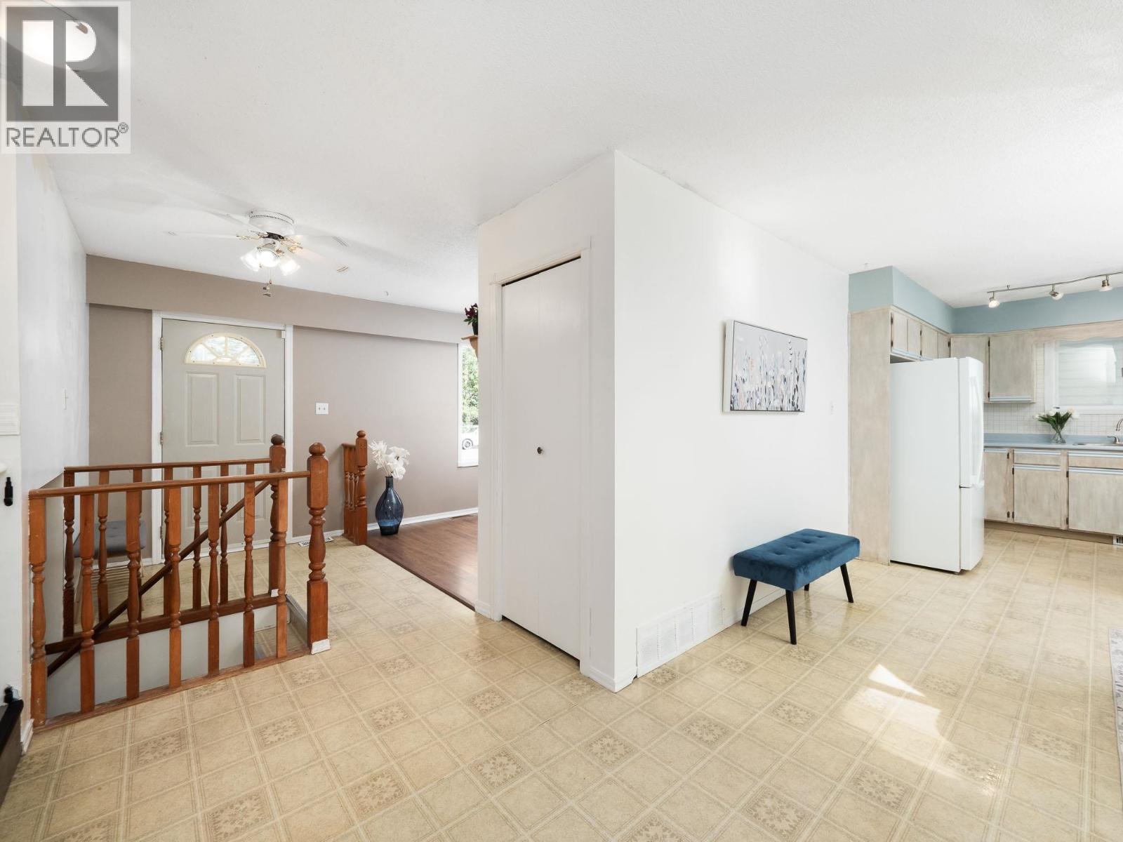 7379 PEARL DRIVE - 6