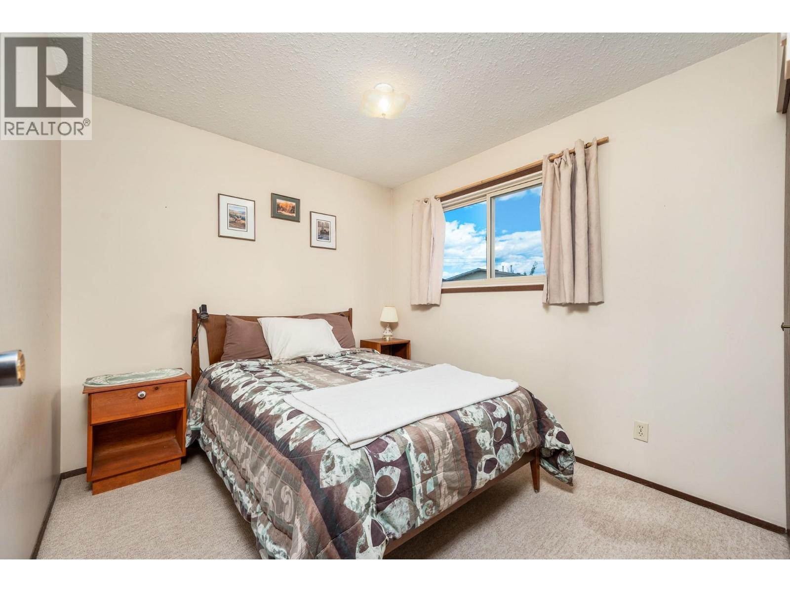 211 Larsen Avenue - 14