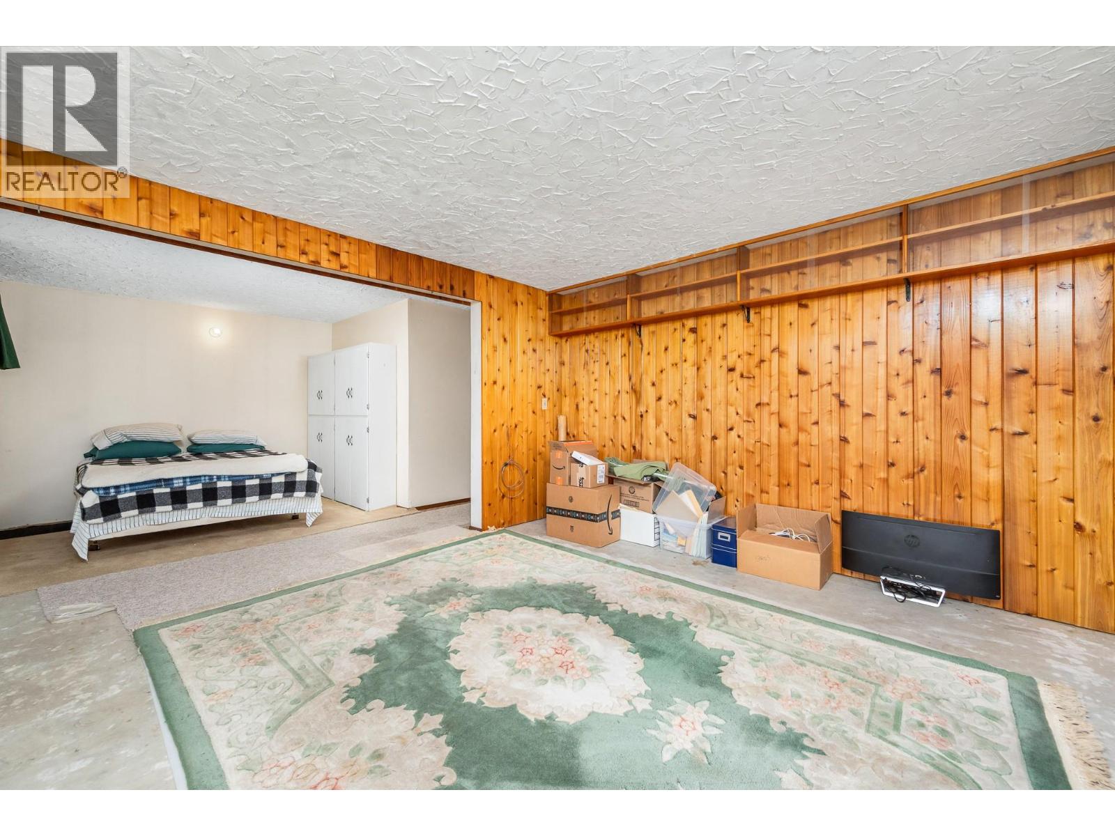 211 Larsen Avenue - 17