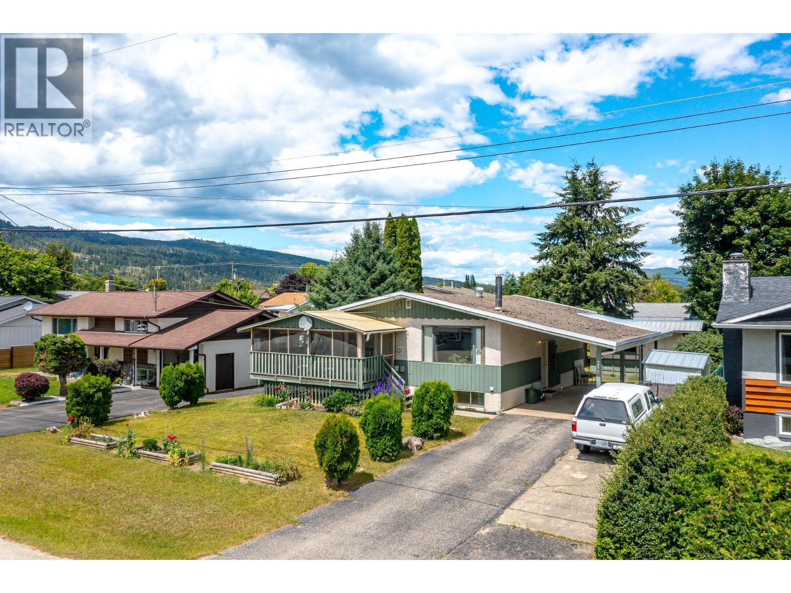 211 Larsen Avenue - 31
