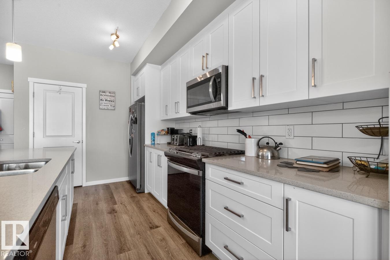 2514 151A AV NW — photo 9