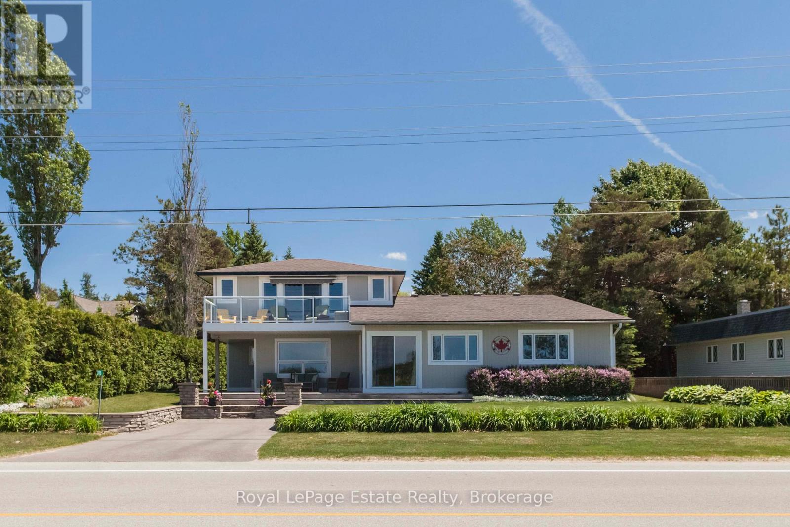 319 LAKESHORE BOULEVARD N - 50